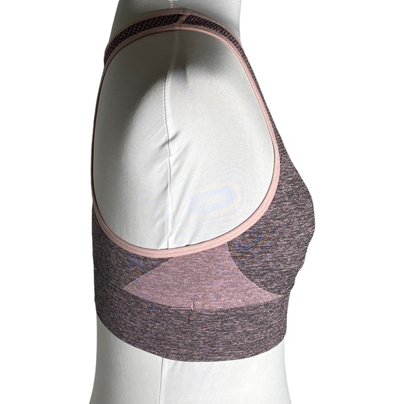 Pink by Victoria’s Secret Seamless Lightly Lined Sports Bra Size M - Picture 2 of 11